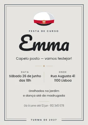 Festa de graduação — com o capelo posto