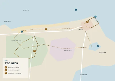Pages 88–89 of Town guide for a coastal town – 96 pages